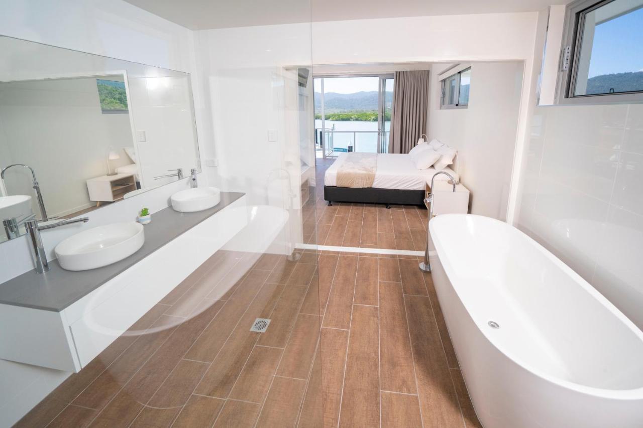 Hotel Harbour Cove à Airlie Beach Extérieur photo