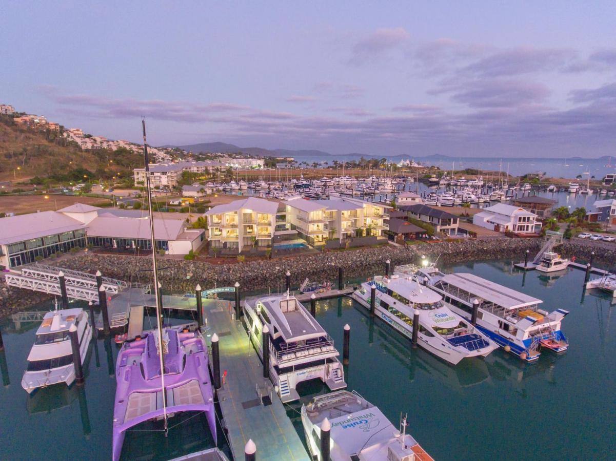 Hotel Harbour Cove à Airlie Beach Extérieur photo