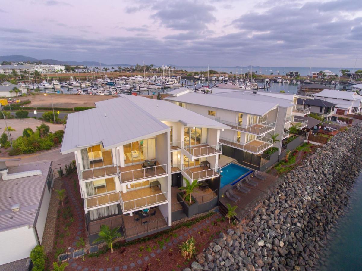 Hotel Harbour Cove à Airlie Beach Extérieur photo