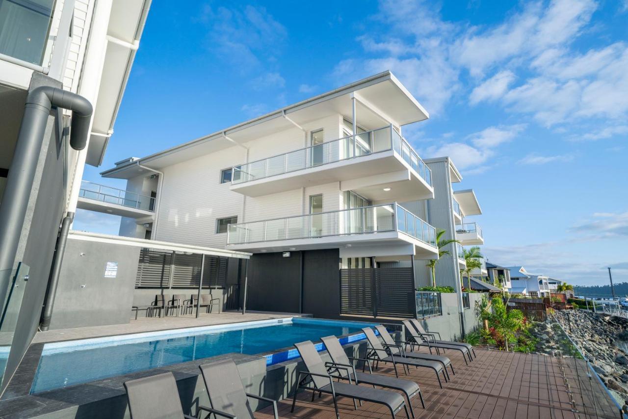 Hotel Harbour Cove à Airlie Beach Extérieur photo
